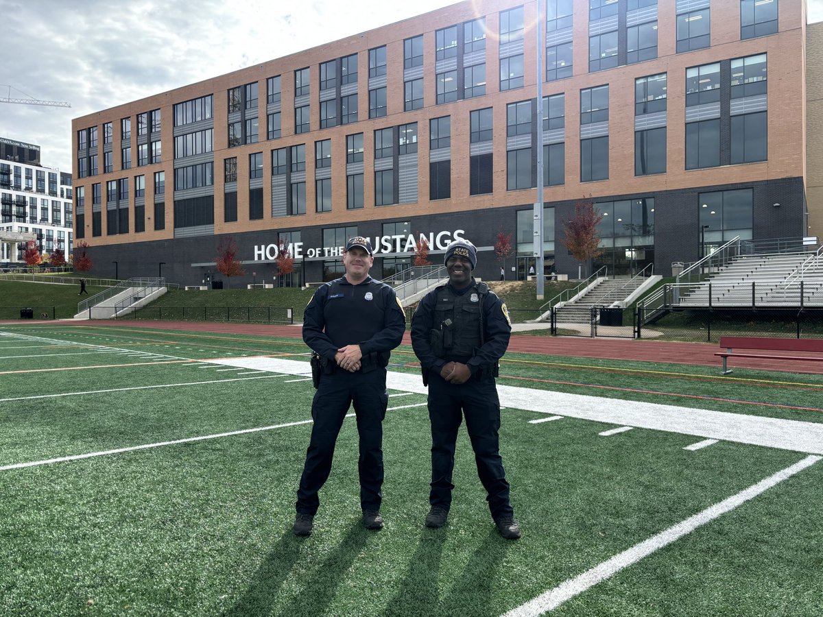 Tia Moore tweet media