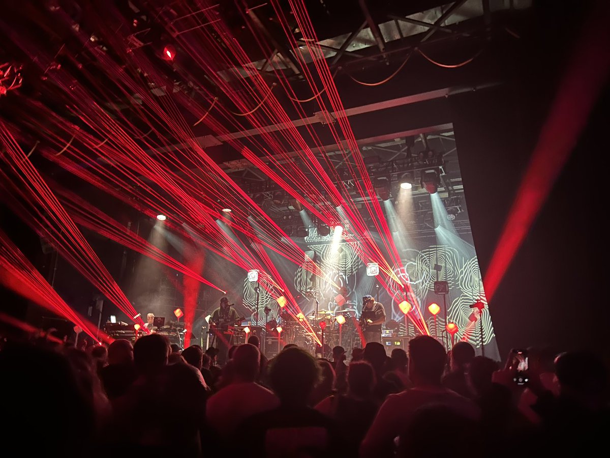 court 👽 tweet media