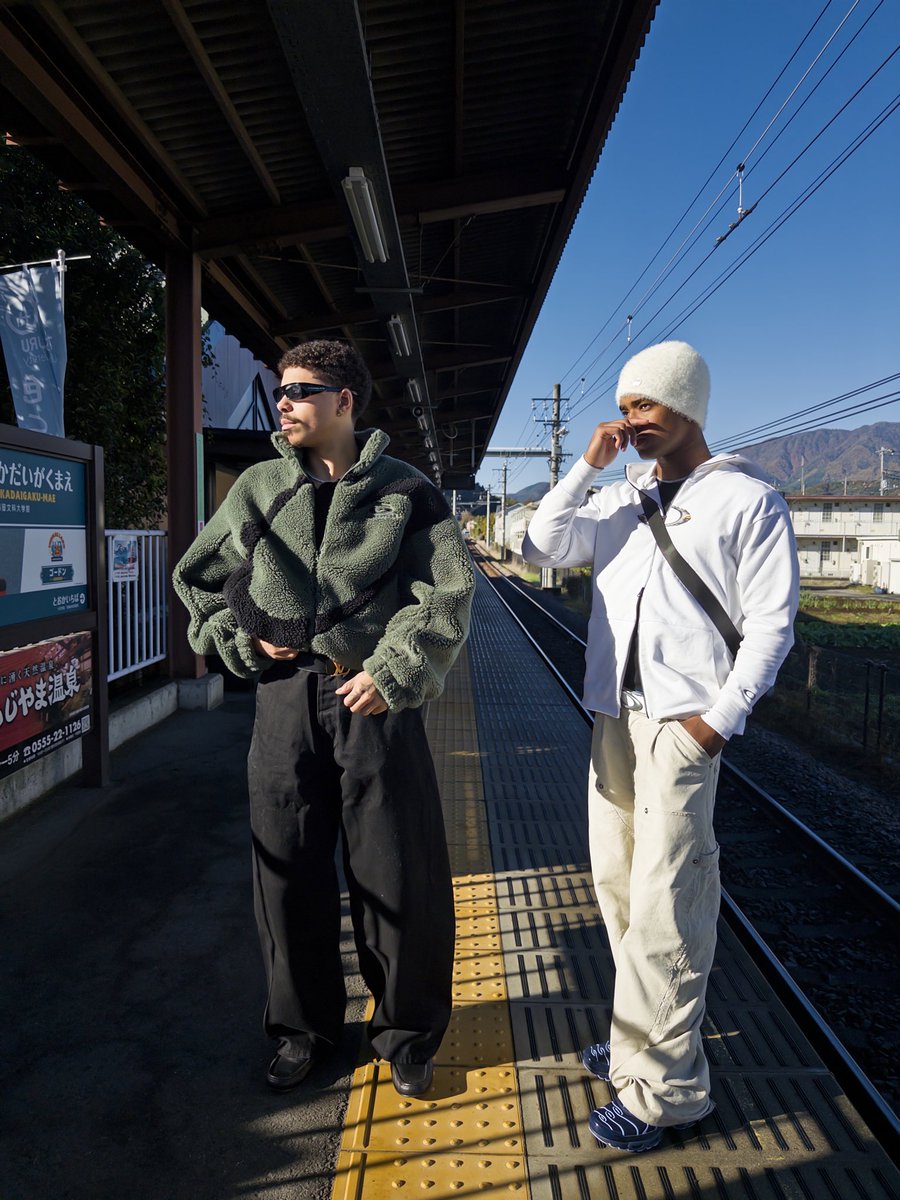 Delus 🕊 tweet media