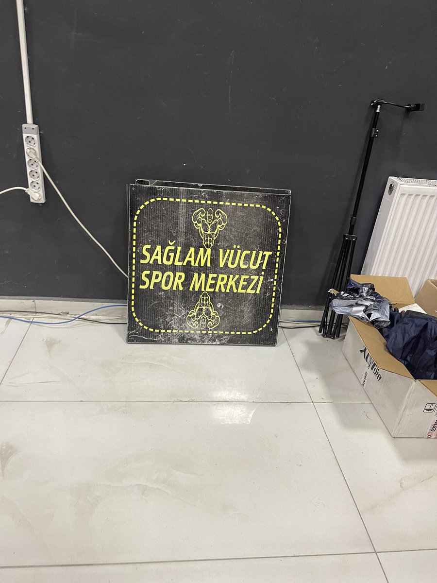 Beni benle bıraktın alıcağın olsun🫠