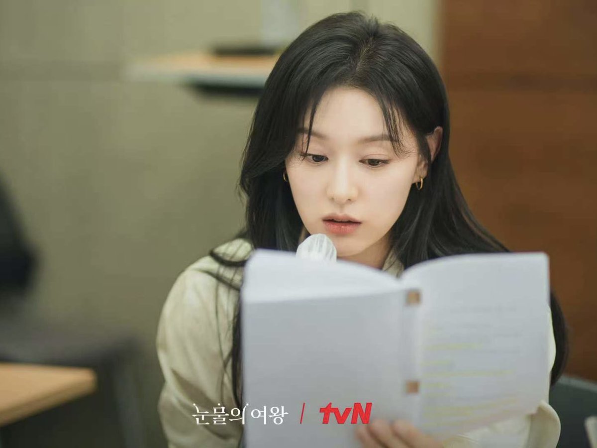 Zha_1031's tweet photo. hari ini pembacaan naskah #DoctorX ?
Mari kita nantikan  script reading versi official nanti 😎

#KimJiWon #Newcasting #Scriptreading https://t.co/8lJqZ5ChXX