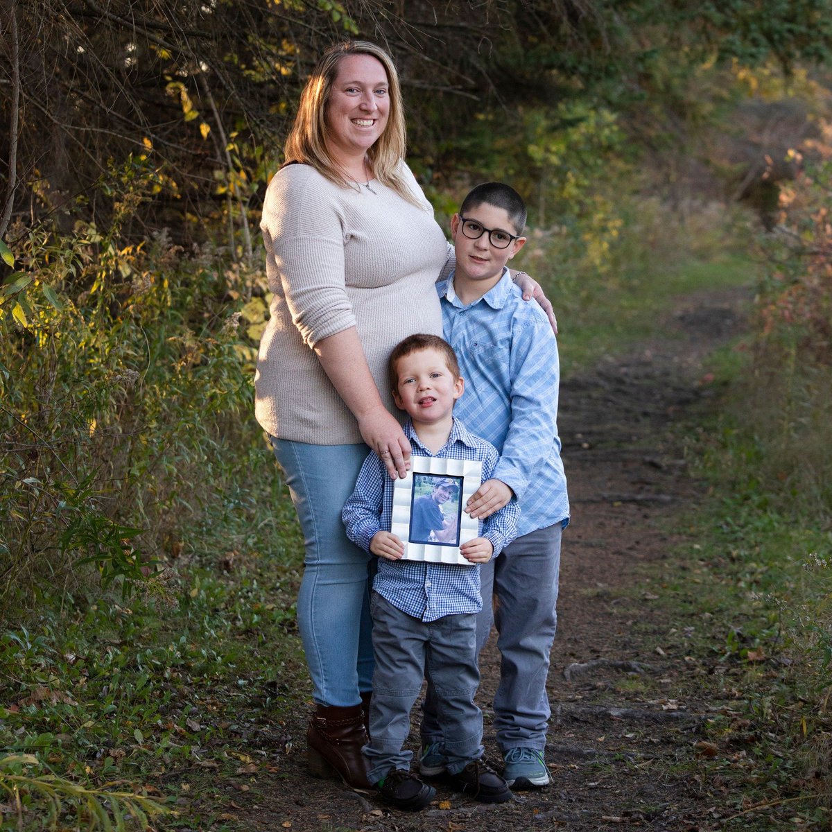 “We call him our rockstar, because he was the best father, husband and fighter,” shares his wife, Amy. 

Read the Stevenson family's full story at:
bchsysfoundation.org/andrew-stevens…

#HopeforHealthcare #Brantford #BrantCounty