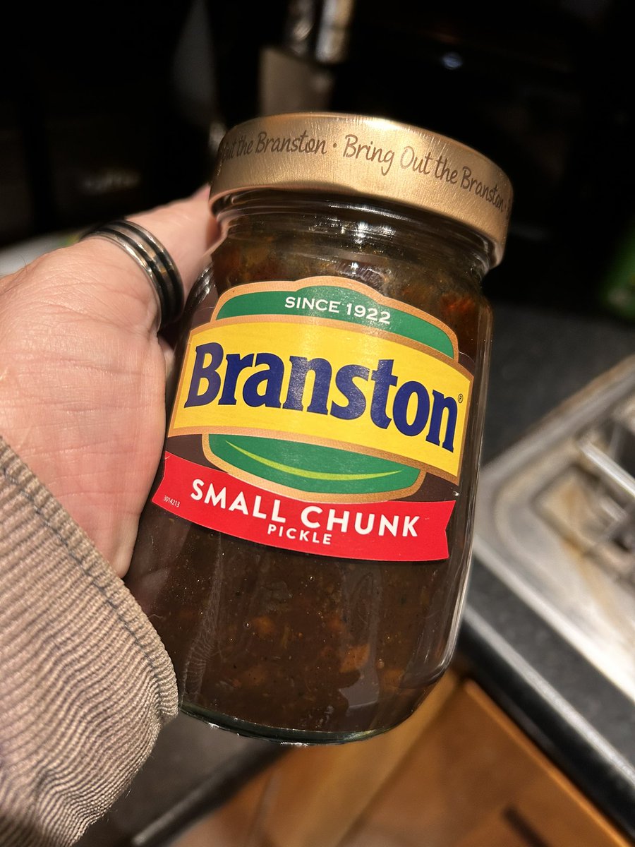 Can’t believe it, I bought some Branston pickle today in #Tesco so I could enjoy my turkey sandwich on Christmas night🫶🏼
But…no mention of Christmas on the jar!! Disgraceful!! Boycott Tesco. How dare they!! Ruined it for me. Never again. #whathappenedtochristmas