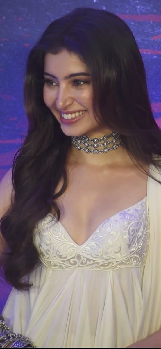 MrunalKSays's tweet image. Good Night Cuties 💤💤

Sara Arjun ❤️‍🔥 #SaraArjun #Dhurandhar
#RanveerSingh  #AkshayeKhanna