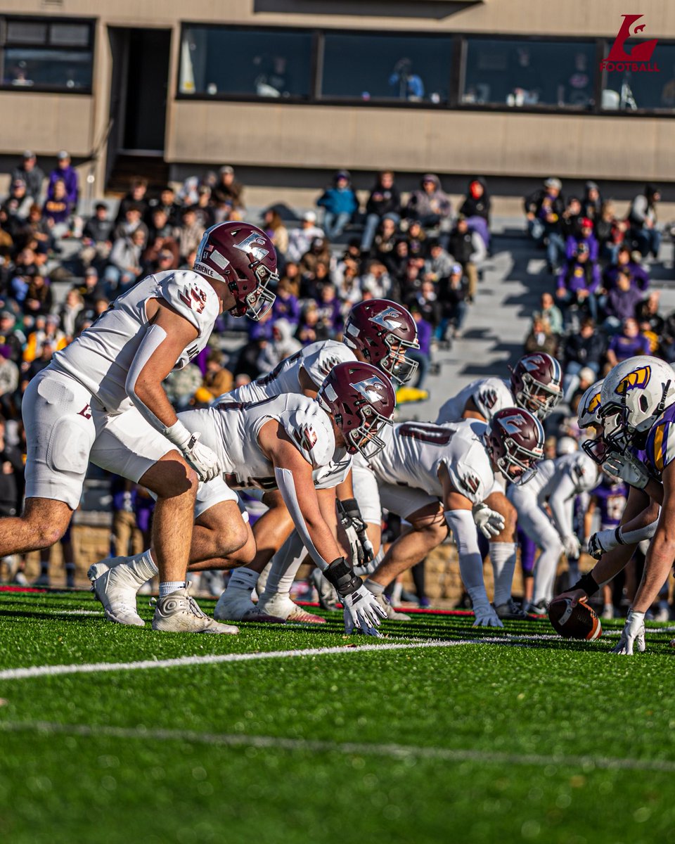 UWLEagleFB's tweet image. Brought the sunshine 🦅 

#TheExperience #asaneagle #d3fb