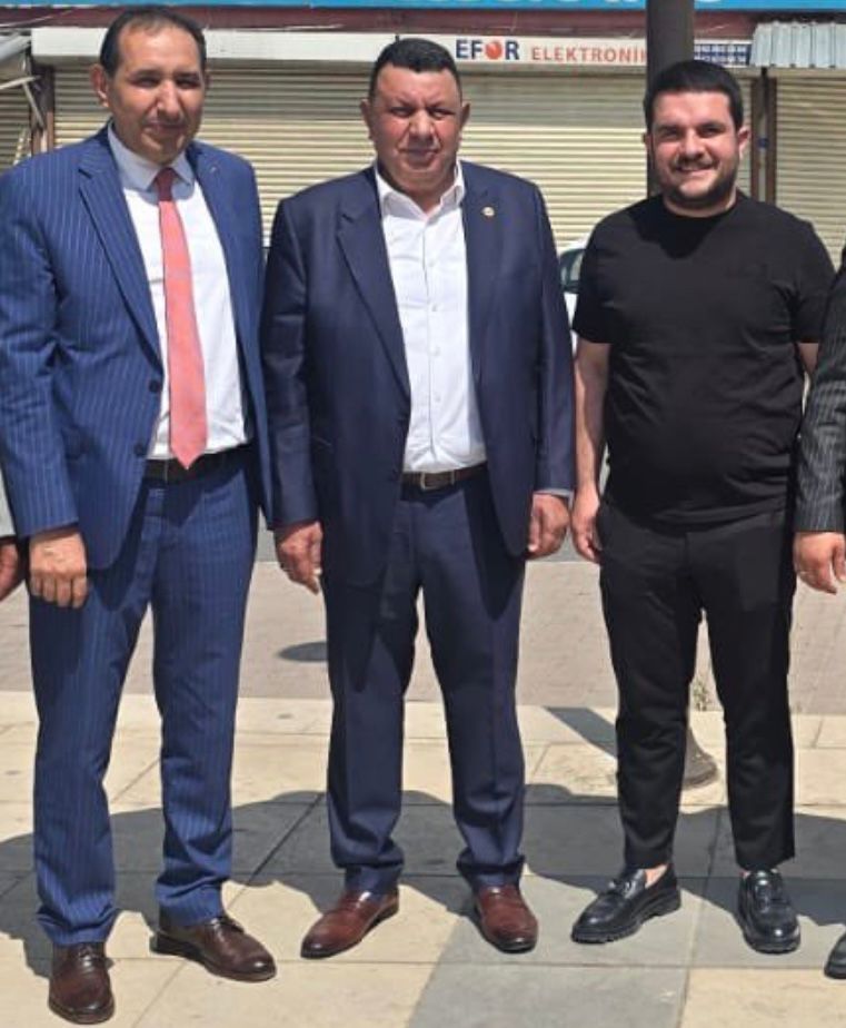 Bu Memlekette Duruşu ve Karekteriyle Katkı Katacak İnsanları Unutmayalım Unutturmayalım.  

<a href="/iozyavuz1963/">İbrahim Özyavuz</a> 
<a href="/mgmahmutgunes/">Mahmut Güneş</a> 
<a href="/AbdurrhmanAdam/">AbdurrhmanAdam</a>