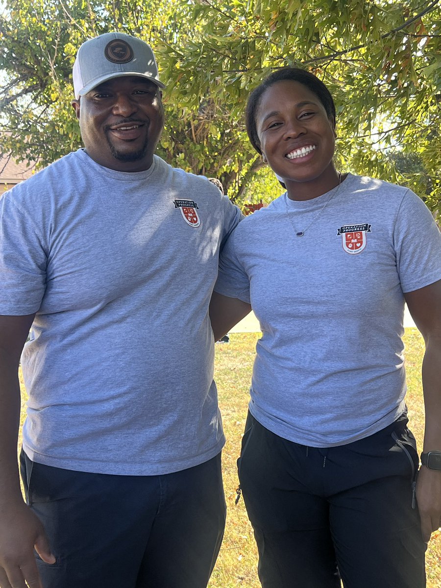Community Service is one of our 5 Pillars of Success. Our second project took us to a home referred by West Mount Moriah Baptist Church, where scholars, <a href="/fortworthpd/">Fort Worth Police</a> mentors &amp; families came together to brighten a Como neighbor’s space. 💛 #OPFW #FWPD #LakeComo #CommunityStrong