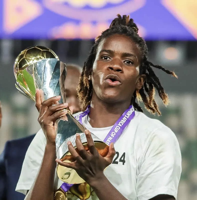 punterclash's tweet photo. Shocker… Esther Okoronkwo scored 29 goals in 30 matches but somehow didn’t make the top 3 list for the CAF women’s player award.
What’s your take on this?
#YouOwnTheOdds #BetDifferently https://t.co/WgeRBj0Ujv