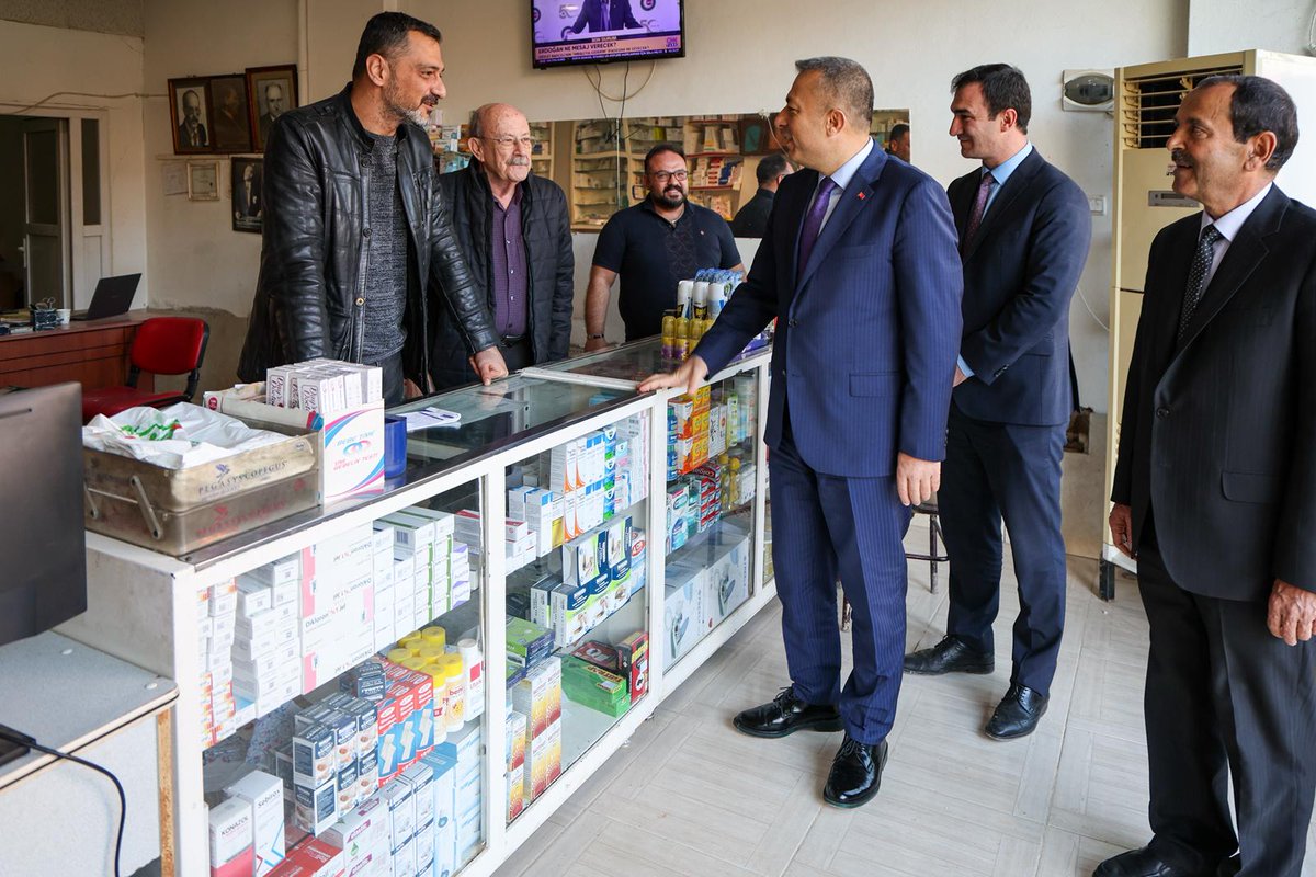 📍Elbeyli

Valimiz Sn. Tahir Şahin Elbeyli ilçemize ziyarette bulunarak kıymetli hemşehrilerimiz ve değerli muhtarlarımızla bir araya geldi.

Ziyaret kapsamında Valimiz Sn. Tahir Şahin, Vali Yardımcımız Sn. Hamza Özbilgi, Elbeyli Kaymakamımız Sn. Okan Ayaz, Elbeyli Belediye