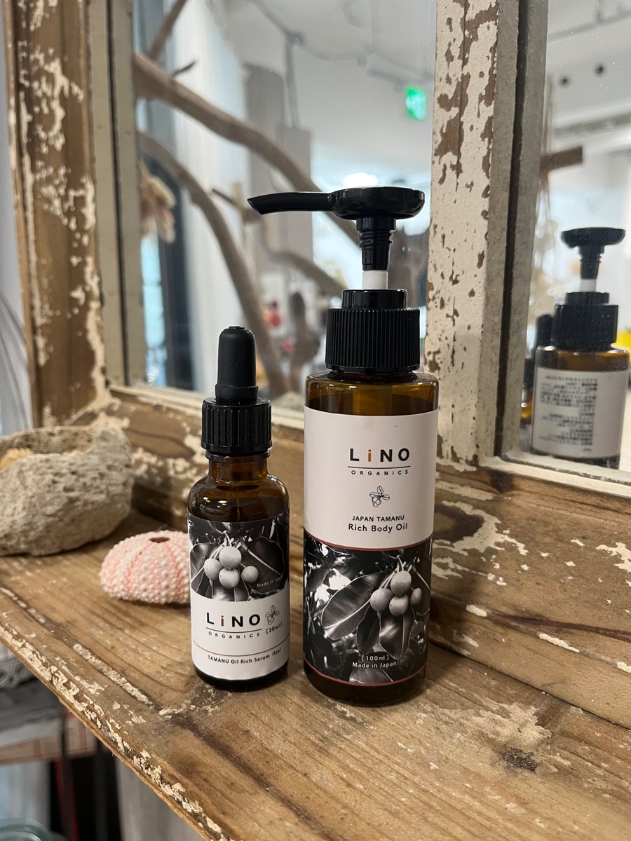 あなたはどうしてますか！？
髪の乾燥。。。
ヘアケアとしてアルガンオイルは有名ですが
タマヌオイルもヘアケアに
とても向いています
ベタベタせず
サラサラしっとりの髪へ✨
おすすめの使い方はプロフです