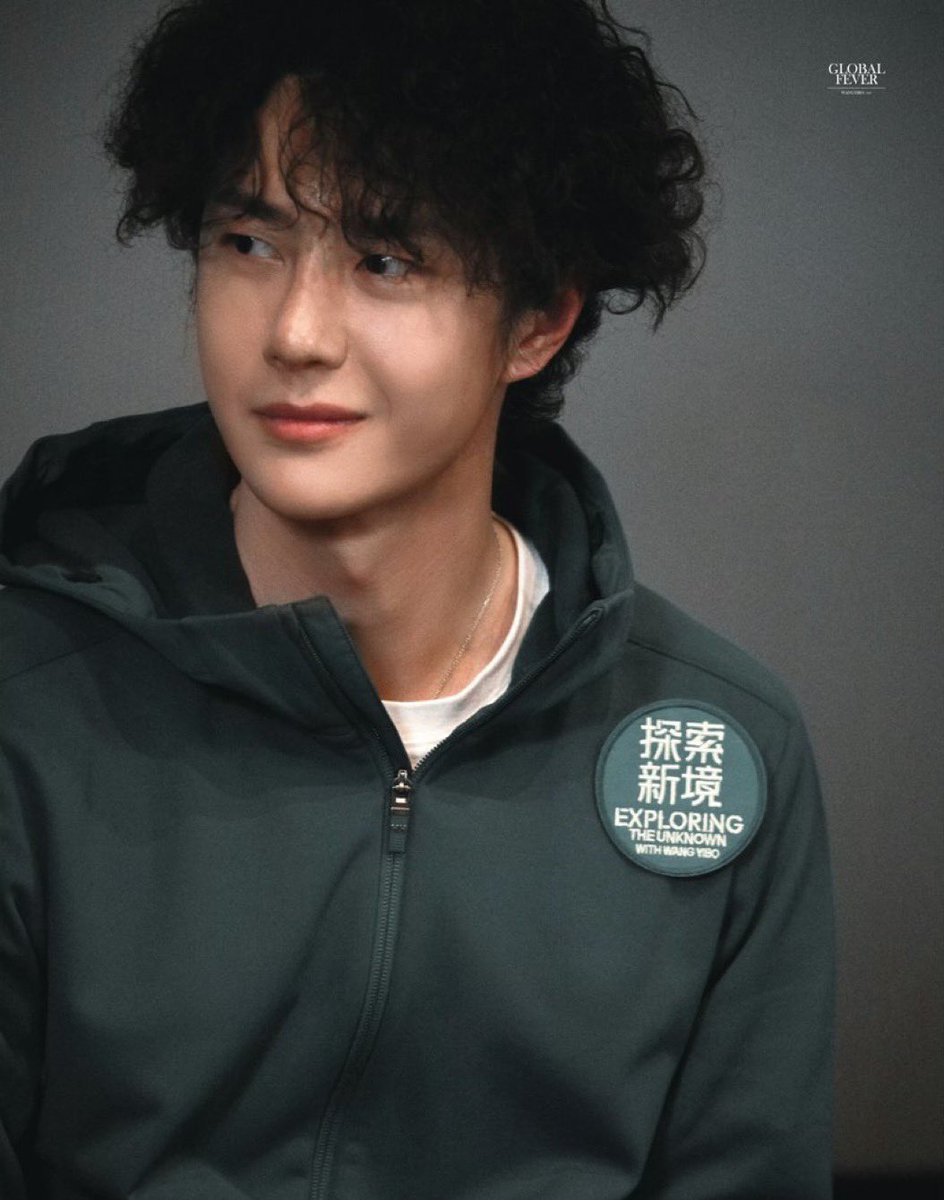 XZhanbaobao's tweet photo. พี่คนสวย(ยัยเบ้บ)ที่ไหนจะกล้าทิ้งลง ฮีเล่นใส่สร้อย 🦴ติดคอจนถึงวันนี้อ่ะ🥹 https://t.co/zVZv75EGlk