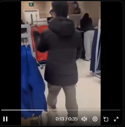 GuerrillaCoding's tweet image. The Pakistan Tehreek-e-Insaf (who for some reason has found popularity with liberal journalists) in Pakistan has built a rather fanatical following that has made it all the way to Canada. Here, they stalk a journalist and harass him. 

Fanaticism. Liberal interventionism.