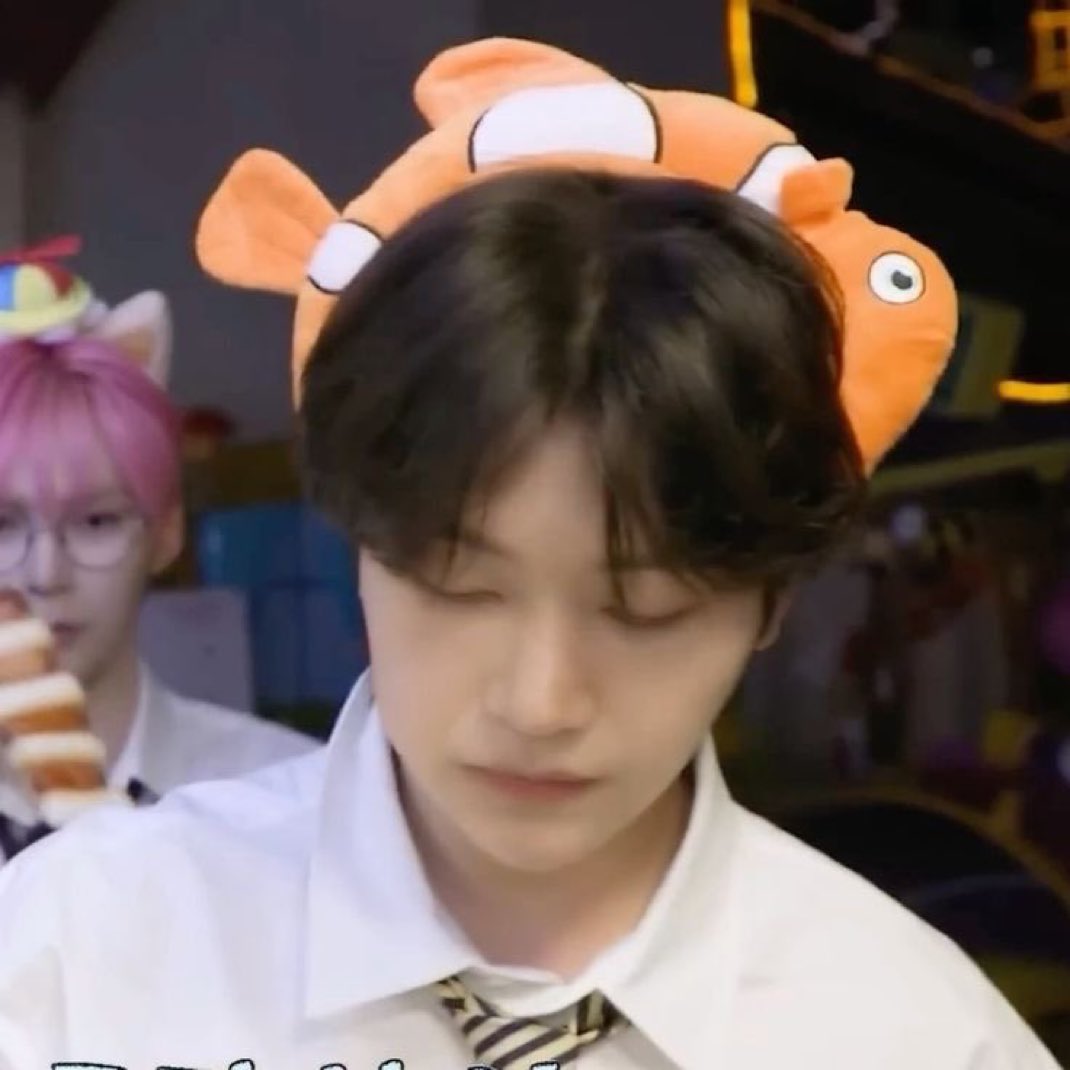 pgwmattchus's tweet image. first day as a fish..kinda nervous