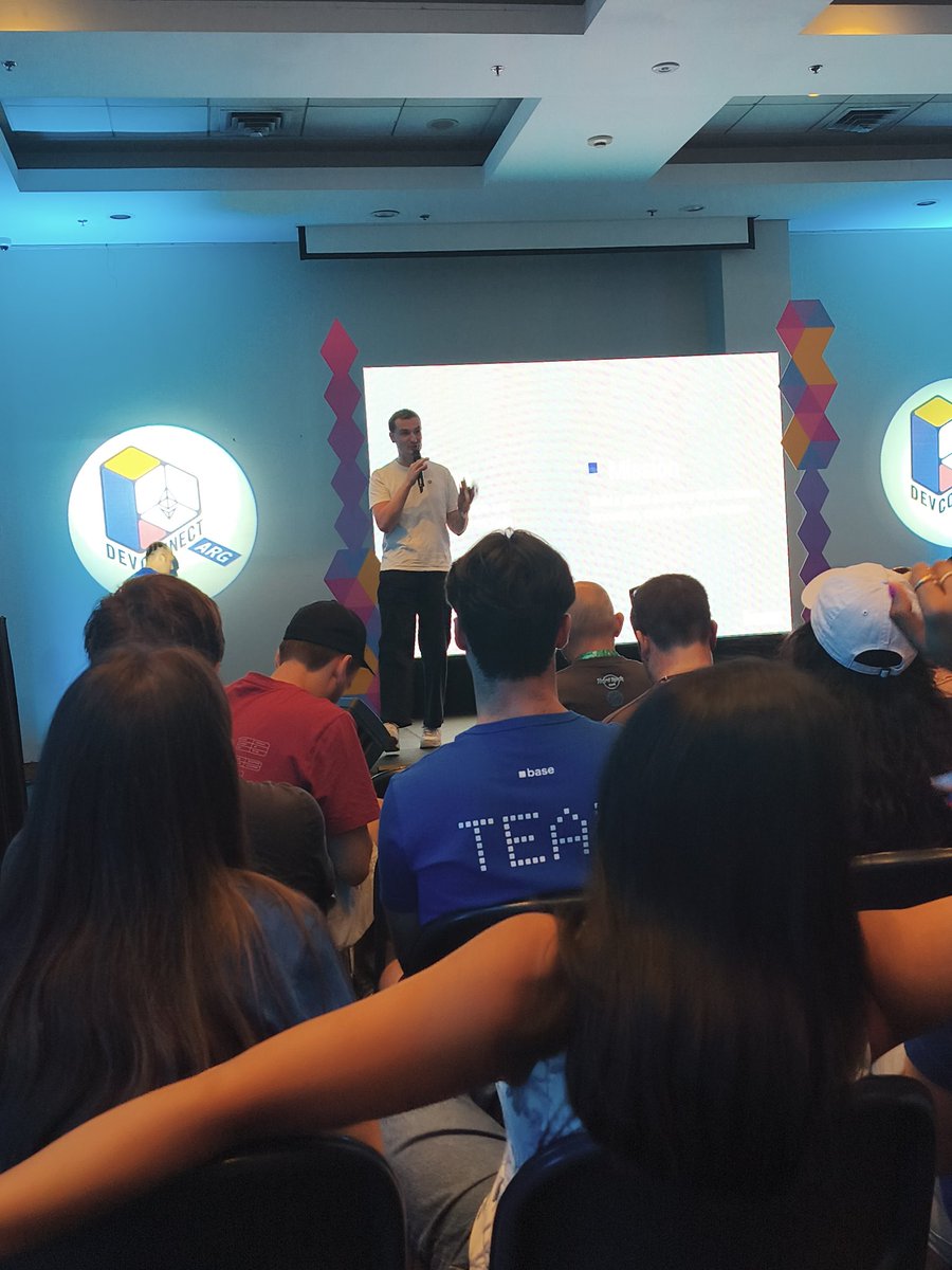 scarfacedoteth's tweet image. Yesterday at the Base Bath startup Track Pitch Day, I was in the room, and FIVE African teams took the stage, pitching to a global set of audience and investors. And they delivered.

Then I saw this from the Base West Africa lead @Sir_Damilare :

 “You come into rooms like this…