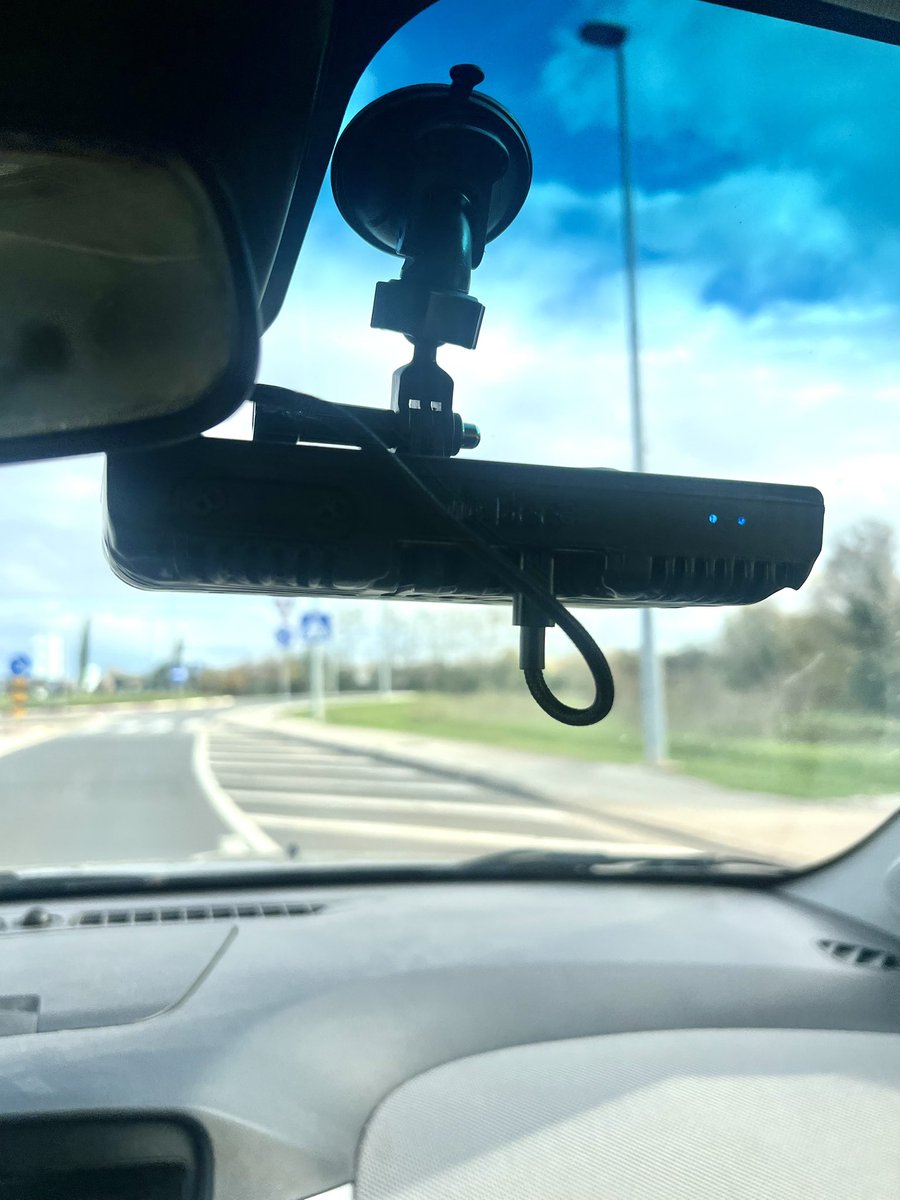 tomi_hatesNFTs's tweet image. How do you like my setup @Hivemapper
Lets map the road while earning $honey
#hivemapper