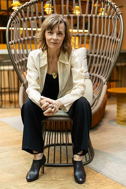 scanoircouk's tweet image. Happy Birthday Caroline Proust!