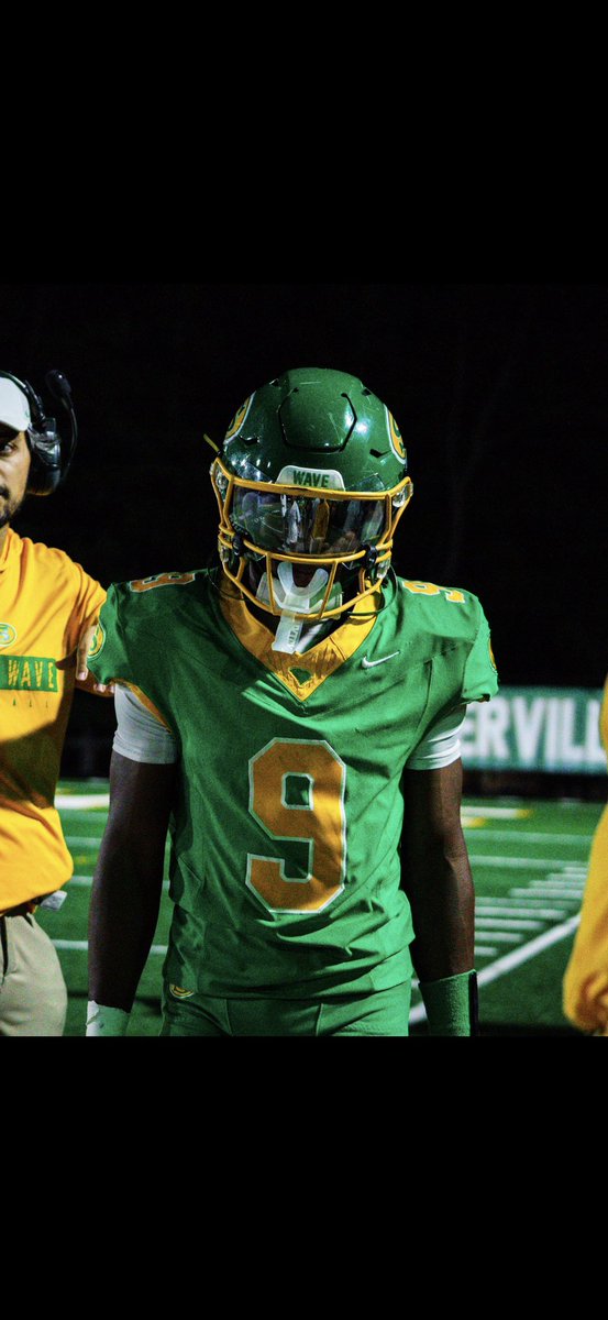 Round 2 ✅
273 Rushing Yards
3 Rushing tds 
22 carries
Great Team Win!!!
Film - hudl.com/v/2TDfgC
<a href="/adamgorney/">Adam Gorney</a> <a href="/SWiltfong_/">Steve Wiltfong</a> 
<a href="/ChadSimmons_/">ChadSimmons</a> <a href="/SummervilleFB/">Summerville Football</a>