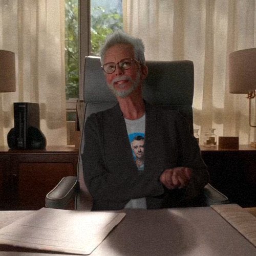 Gunn não desmentiu a Mulher Maravilha estando em Man Of Tomorrow até agora...👀👀