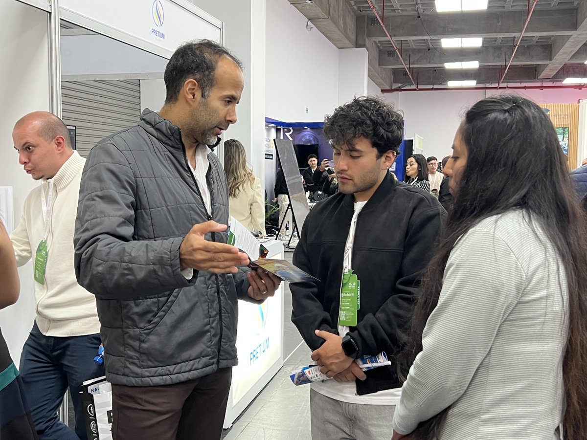 PostgradosFICT tweet media