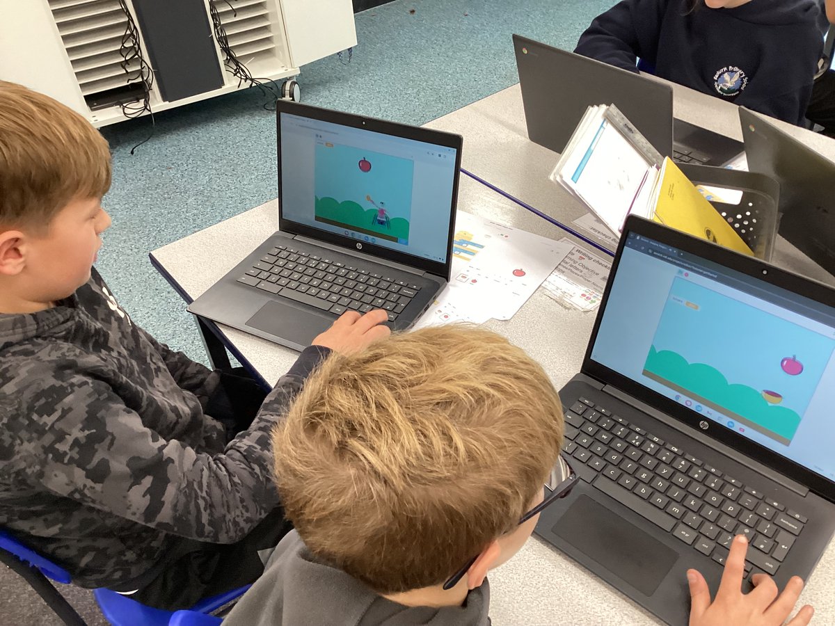 raeburnprimary's tweet image. Year 6 have coded their own catching game in our design a computer game lesson.
#RaeburnYear6
#RaeburnComputing