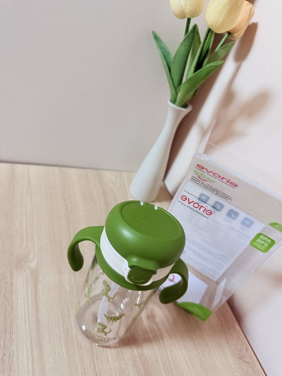 ไอนูซ่านคารานาโน tweet media