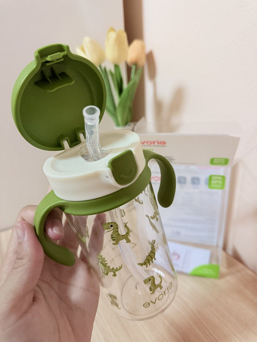 ไอนูซ่านคารานาโน tweet media