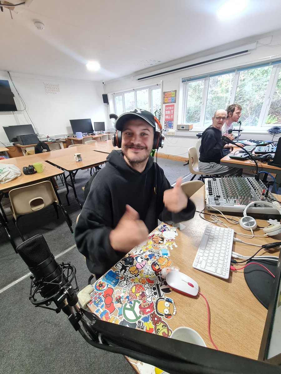 SpiralWaveRadio's tweet photo. We have had a room swap! Our lovely presenters can be seen working hard in the new radio room! Meanwhile, Micheal and Dan work on jingles for their shows. https://t.co/F4805Nj4te