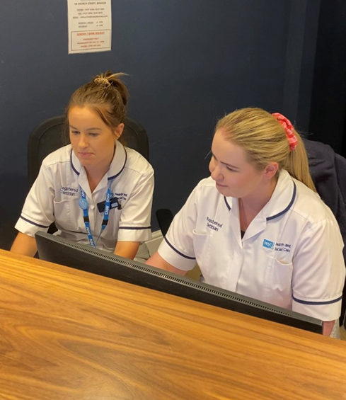 AshleighMcKeeRD's tweet photo. Community dietitians Natasha and Ashleigh are implementing a new Universal, Targeted and Specialist model, upskilling care home staff and dietetic assistant practitioners to appropriately identify and treat nutritional problems in care homes across @setrust. #ChallengesTuesday https://t.co/vuB6B8zeVj