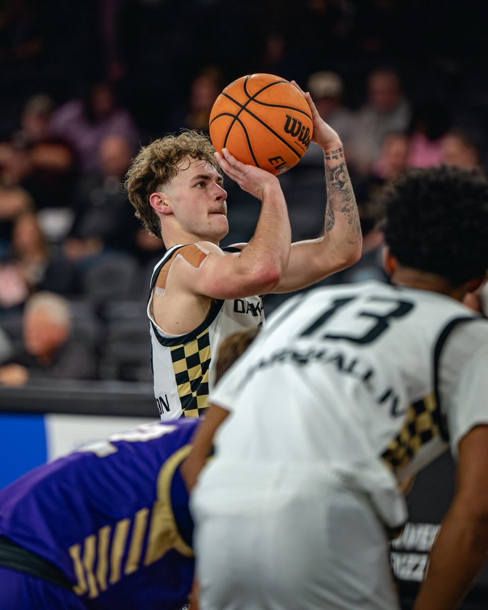 Oakland Men's Basketball tweet media
