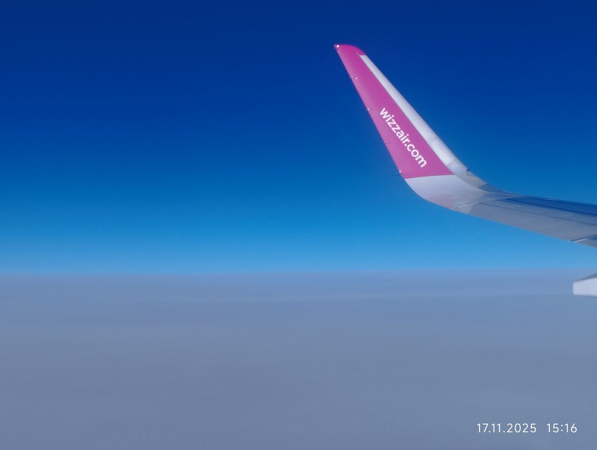 Дефинитивно е рамна !!!!!!!!🫣