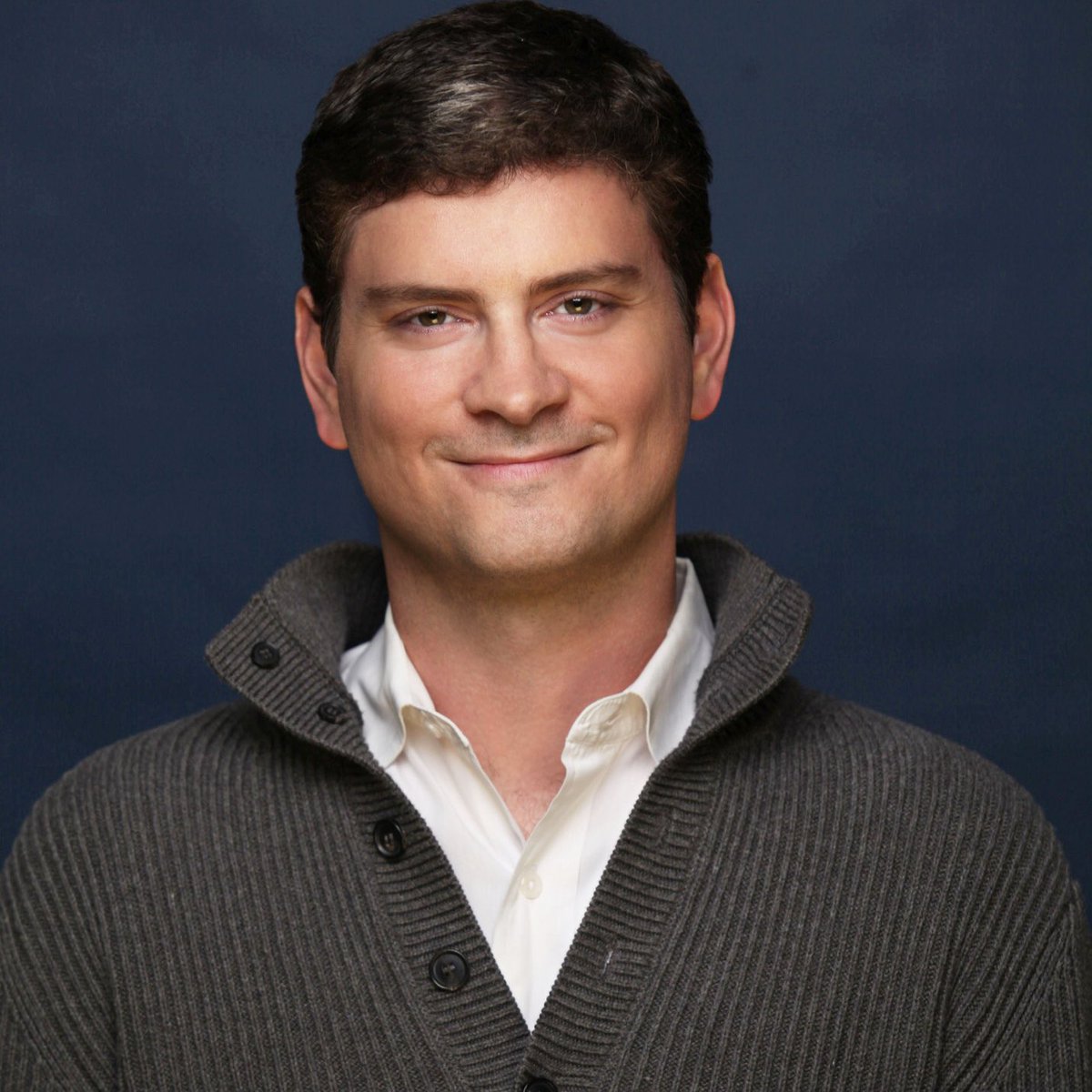 theTSupdates's tweet image. 💬| Writer and producer of “The Office”, Michael Schur on how Taylor Swift’s “gold rush” is one of the songs that inspired his journey:

“Thank you, Taylor Swift. Like, you have reminded me that the process of writing can be an imaginative journey.”