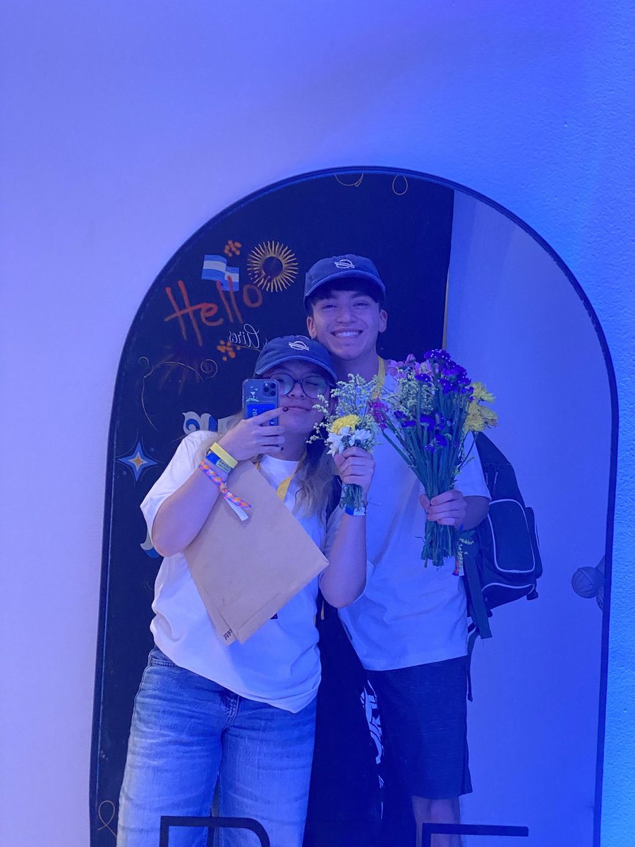 lricoth's tweet image. Ya empezó la #stellarweek ! Tuvimos unas charlas muy interesantes para prepararnos a la hackaton y rematamos el día con un increíble asado:) 

@TheBAFNetwork @StarMaker_LATAM @BuildOnStellar @stellarhub_io @theahaco