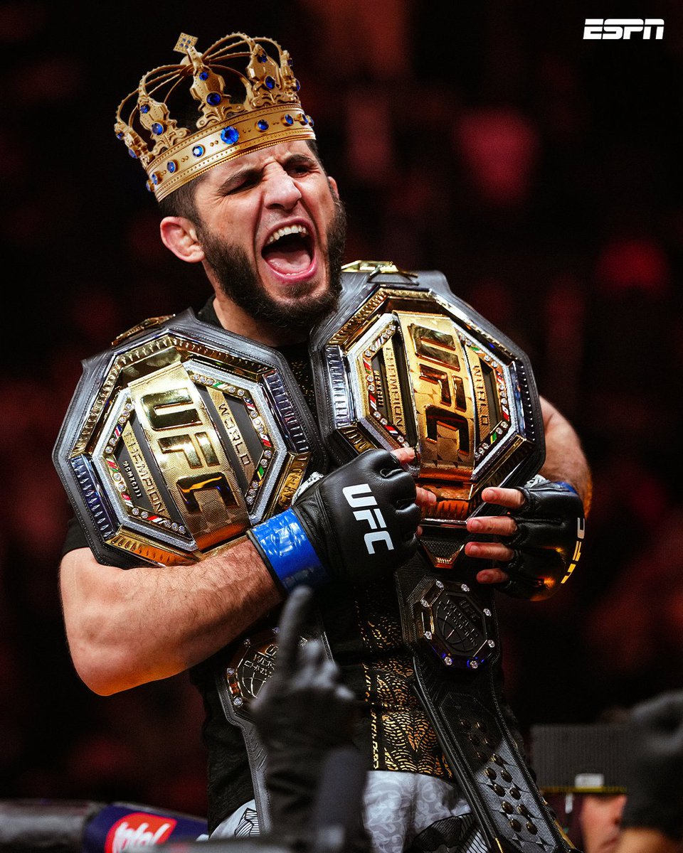 espnmma's tweet image. Islam Makhachev is the new No. 1 Men's Pound-for-Pound fighter in the world after overtaking Ilia Topuria for the top spot 🔥

POUND-FOR-POUND KING ONCE AGAIN 👑 #UFC322