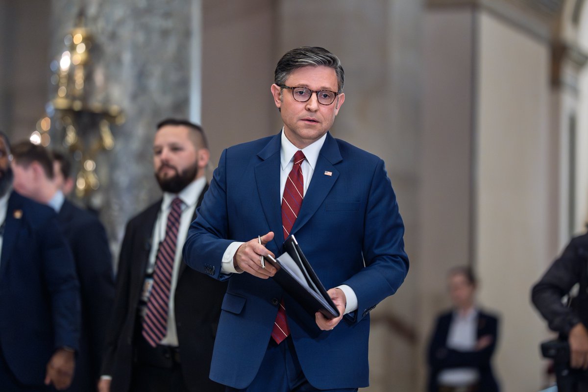 FoxNews's tweet image. BREAKING: House Speaker Mike Johnson criticizes Epstein files discharge petition but says he&apos;ll vote for it, and expects a near-unanimous vote