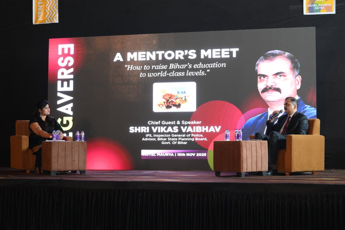 vikasvaibhavips's tweet image. #पटना के मौर्य होटल में बिहार के प्रमुख शिक्षाविदों के मध्य परस्पर विचार-विमर्श की श्रृंखला को प्रारंभ करने हेतु आयोजित &apos;मेगावर्स मेंटर्स मीट&apos; में मुख्य अतिथि सह वक्ता के रूप में आमंत्रित था । इस अवसर पर वरिष्ठ पत्रकार ज्योति मिश्र जी के साथ साक्षात्कार में मैंने बताया कि 2047 तक…