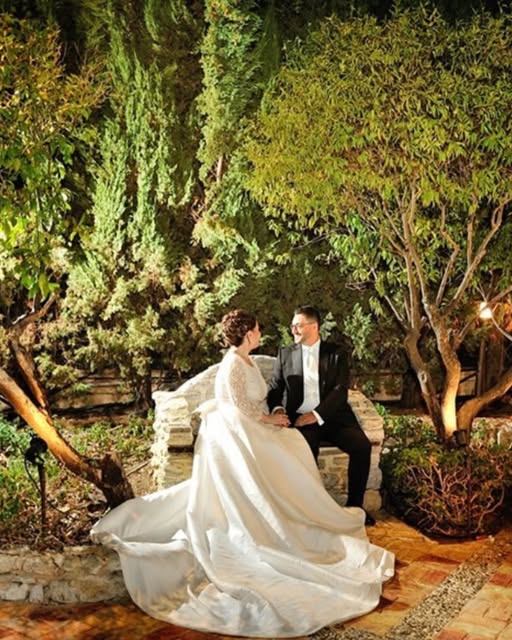 ParcoChiaram's tweet photo. C’è un istante, tra una risata e un respiro,
in cui capisci che tutto quello che cercavi
era già seduto accanto a te.
There��s a moment, between a laugh and a breath,
when you realize that everything you were looking for
was already sitting right beside you. https://t.co/pDEKKGt2Yk
