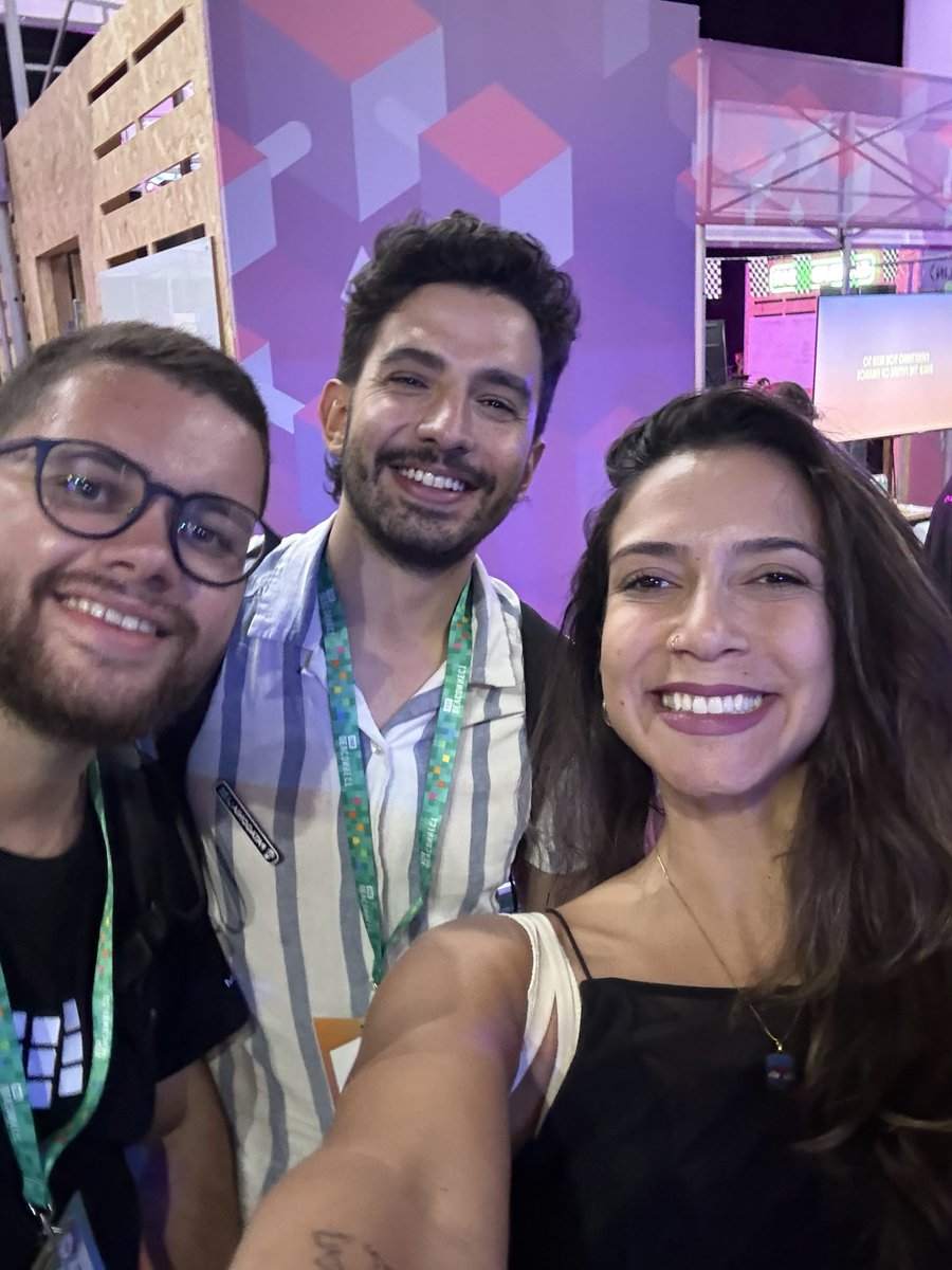 CeLatamOrg's tweet image. 4/
From the panels to the World Fair, between the co-working areas, community hubs, and the music station, @EFDevcon really shows why it’s one of the best places to meet brilliant people building meaningful impact in Web3.