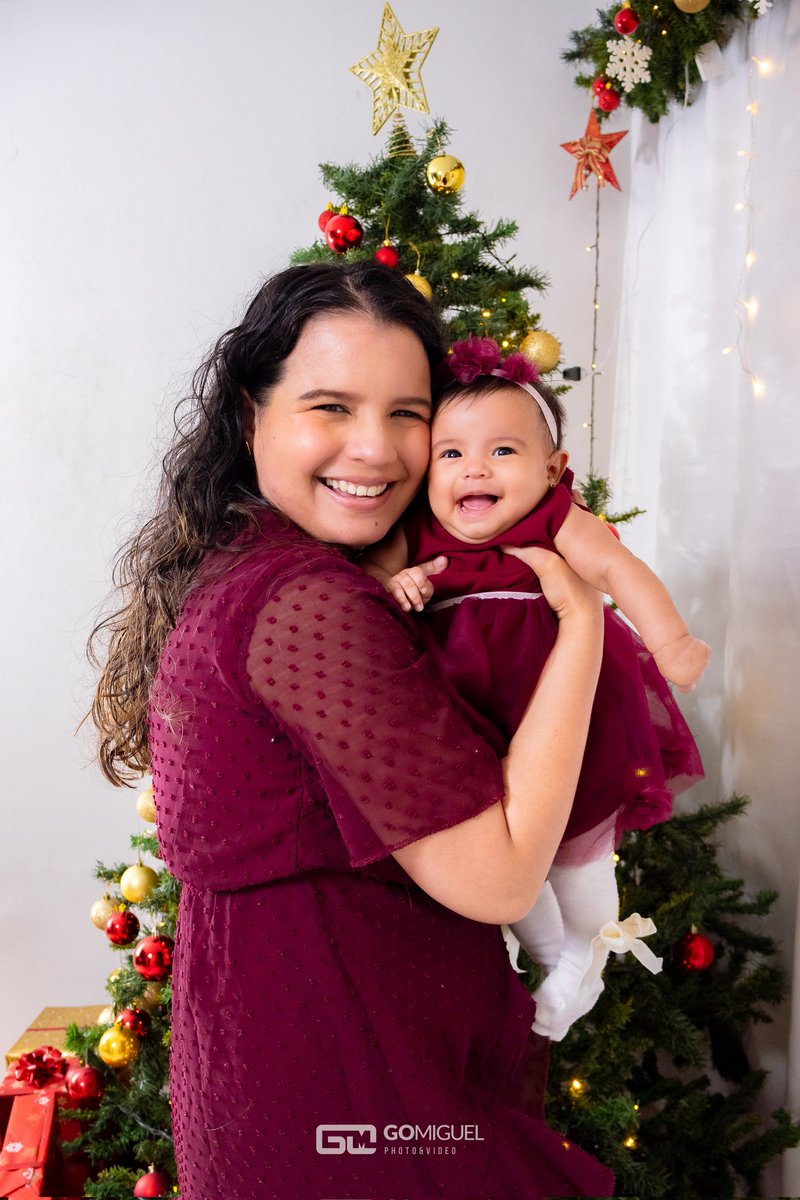 Go_Miguel's tweet image. Gente de Puerto Ordaz #PZO Tus navidades pueden verse así de bellas! Preparamos un set precioso para que puedas hacerte tus buenas fotos y compartirla con los tuyos. ¡Contáctanos y aparta tu cupo!