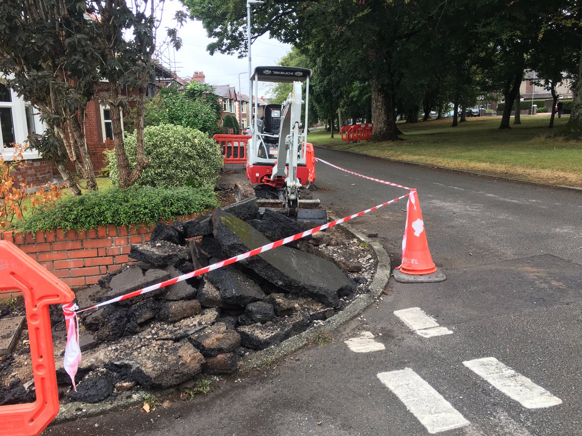 It’s been a long time pushing <a href="/cardiffcouncil/">Cardiff Council</a> Highway’s for this resurfacing work Prospect Drive. But glad these more permanent repairs have finally been done. 

Also sections of the pavements replaced on #Insole Grove

Sorry it’s taken time!
<a href="/JudyHitchen/">Judy H</a> <a href="/natlaws19/">Natalie Lawson</a> <a href="/DeAthCardiff/">Dan De'Ath</a>