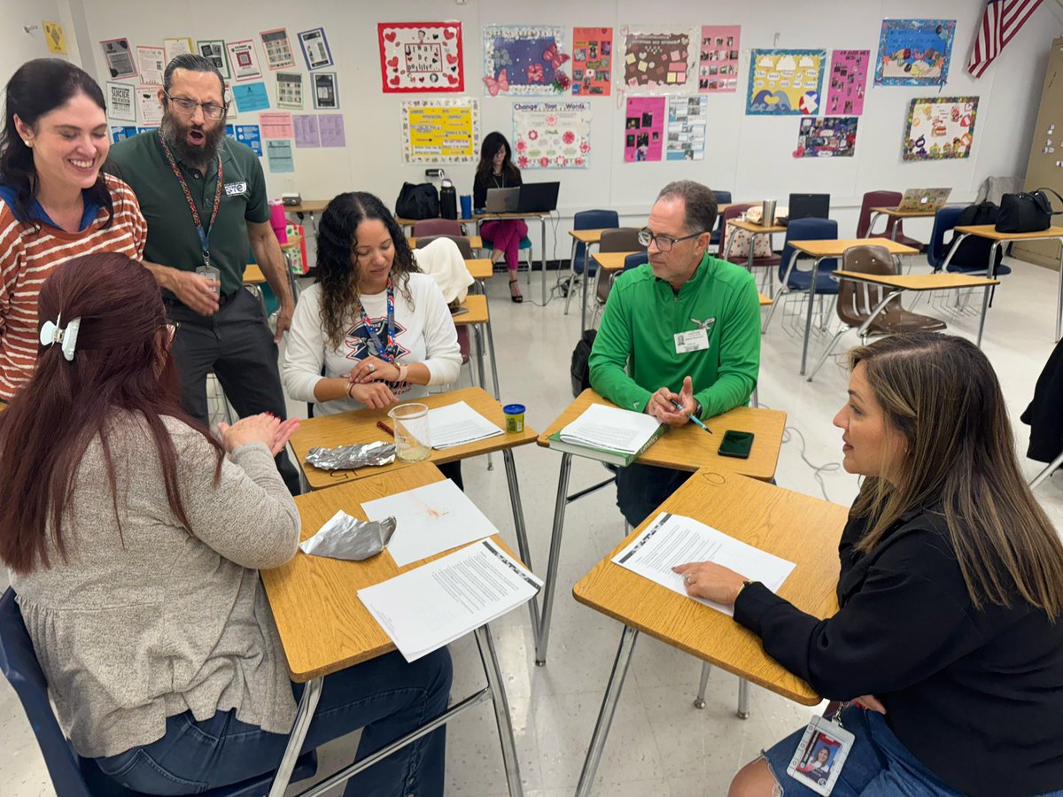 MDCPSSci's tweet image. In today’s 6-12 Science @MDCPSNorth ICADS @MDCPS the learning is palpable @AHSPatriots as educators explore and model the different processes of the rock cycle. 🪨

#YourBestChoiceMDCPS 

@AileenVega123 @WendyForteza @DaneMDCPS @NestorEMarcia @MDCPSSTEAM @AcademicsMDCPS