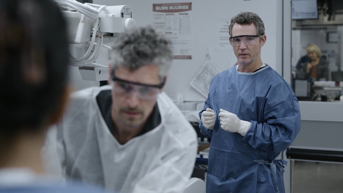 moonstraught's tweet image. good morning who wants to go to paris