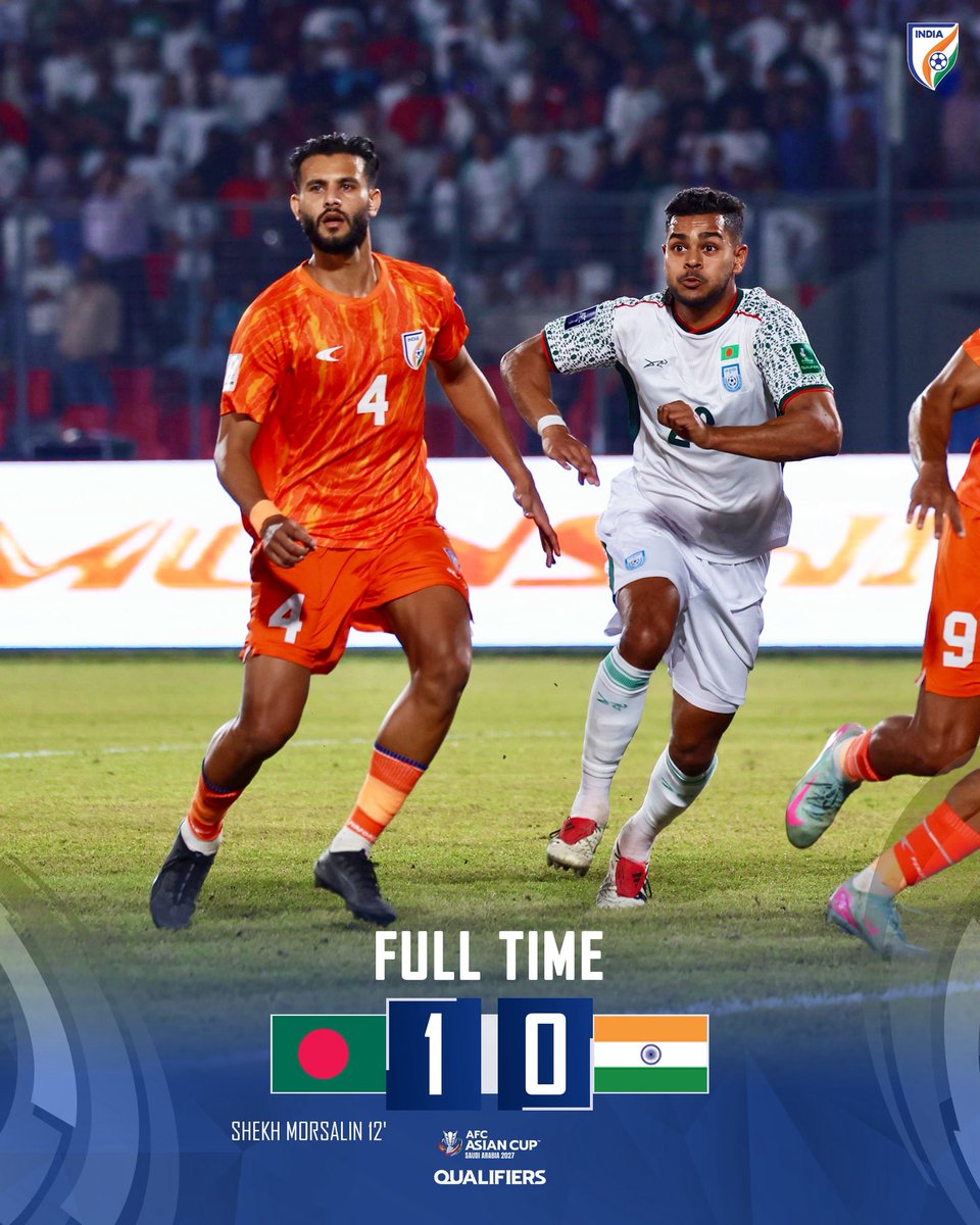 IndianFootball's tweet image. The #BlueTigers go down against Bangladesh in Dhaka.

#BANIND #ACQ2027 #BlueTigers #IndianFootball ⚽️
