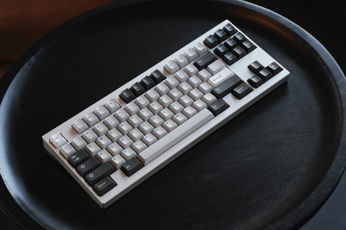 People have been asking me about case compatibility for the Venom 87HE, so I put together a case option for you to look into. Check this out if you’re either building your first HE board or just looking to upgrade

Link: rivions.com/blog/top-5-cas…