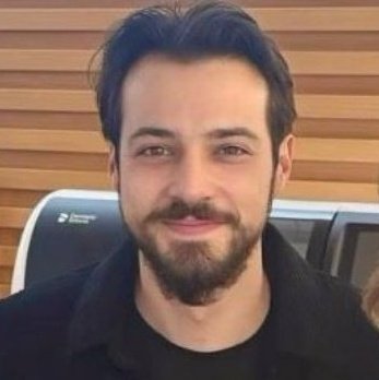 cundzeyn's tweet image. Seven sevdiğine benzermiş sözünü minmer'e söylemişler