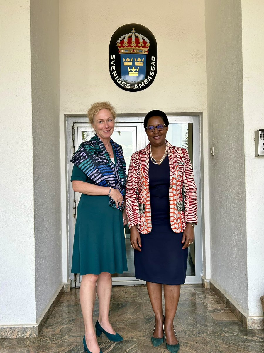 SwedeninNigeria's tweet photo. Thank you @muriel_mafico, Resident Representative of @UNFPANigeria, for visiting Ambassador-Designate Anna Westerholm at the Embassy.
We have a shared commitment to #SRHR, gender and health. Sweden 🇸🇪 remains a committed partner to @UNFPA’s mission in Nigeria🇳🇬
#SwedenInNigeria https://t.co/VLr6eTE0dP