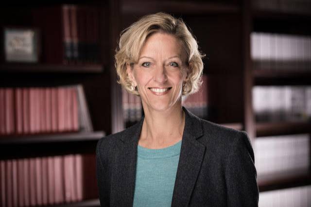 articleoutline's tweet image. Big news in fashion tech! Kelly Bodnar Battles joins ThredUp’s board, bringing her financial expertise to guide the AI-first resale giant. Smart move, ThredUp! #FashionNews #ThredUp #Leadership #ResaleRevolution

articleoutline.com/kelly-bodnar-b…