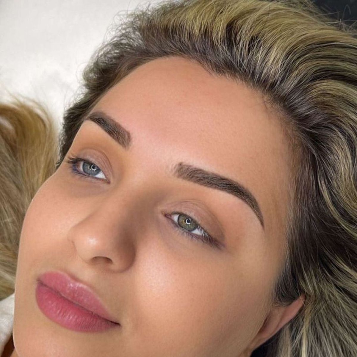 farbrows2022's tweet image. Brows too light or uneven? Our eyebrow shading tattoo delivers natural-looking results that enhance your facial features. Take the first step toward flawless brows by scheduling now!
#EyebrowShadingTattoo
ashburnpermanentmakeup.com/eyebrow-shadin…