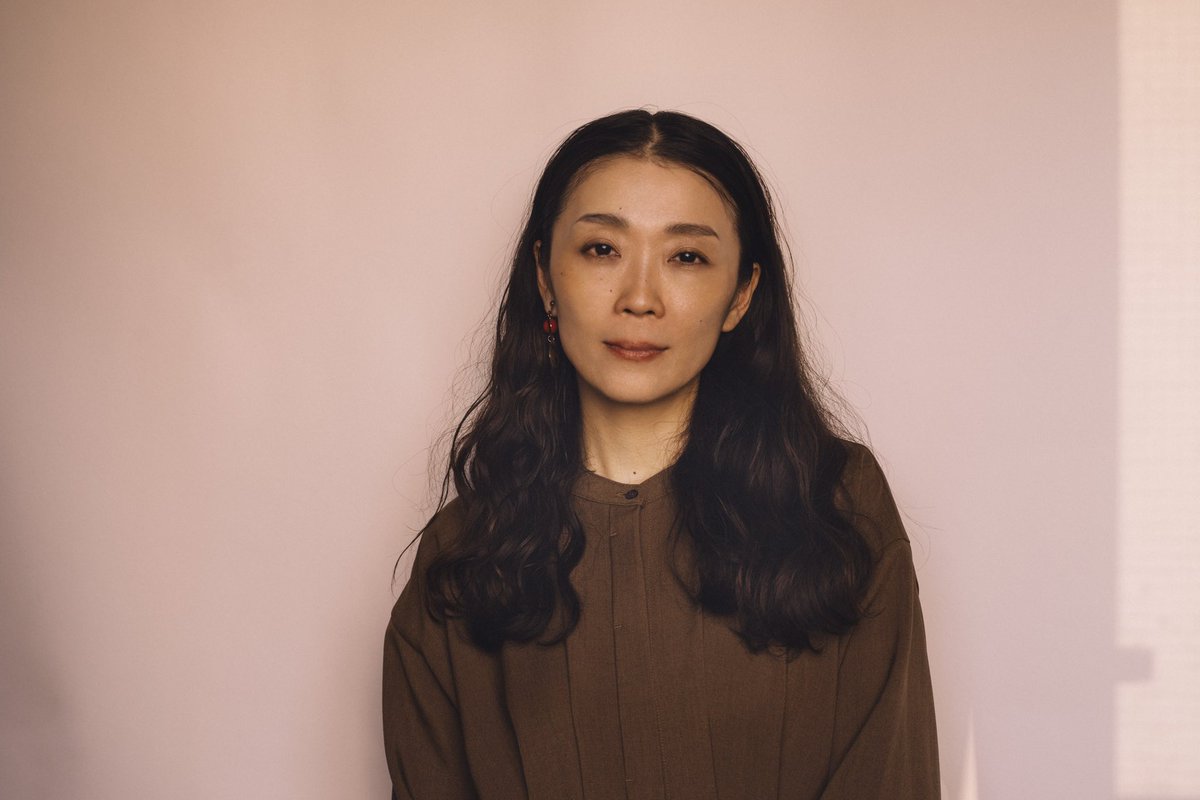 ||◤  info ◢||
⁡
／
　11/19 発売MUSIC MAGAZINE 12月号
　見汐麻衣インタビュー掲載
＼

11月19日（水）発売
MUSIC MAGAZINE 12月号にてインタビューしていただいた記事が掲載。ライターは柴崎祐二さん(<a href="/shibasakiyuji/">柴崎祐二</a> )。
是非手に取ってご覧ください📚

musicmagazine.stores.jp/items/69143c85…

▼