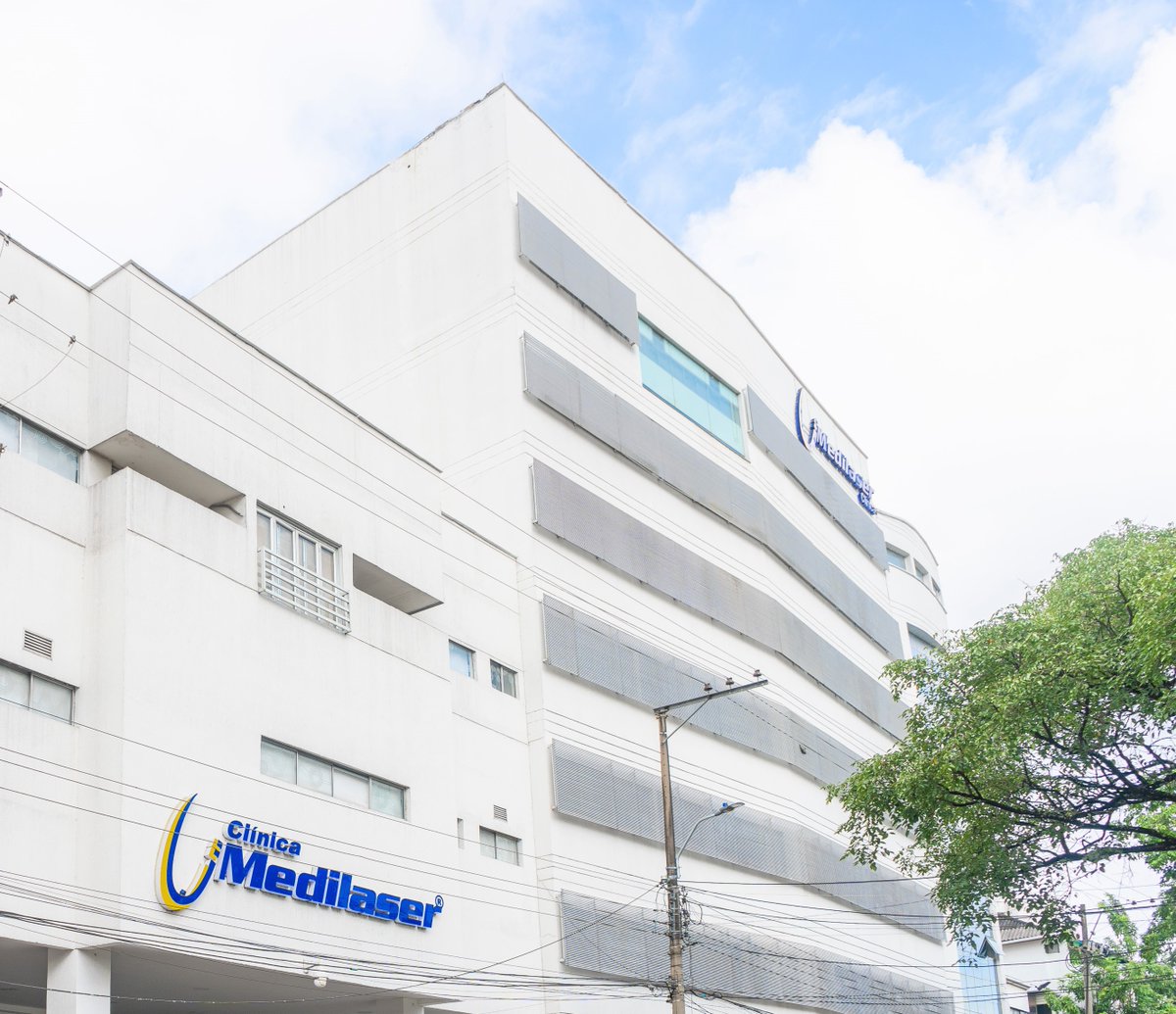 Histórico para la salud del sur de Colombia:
Realizamos el primer implante de válvula pulmonar percutáneo en un paciente pediátrico del sur del Huila. 

“Ver a un niño caminar al día siguiente de un procedimiento tan complejo nos llena de orgullo”. Dr. Bernabé Martínez Amado.