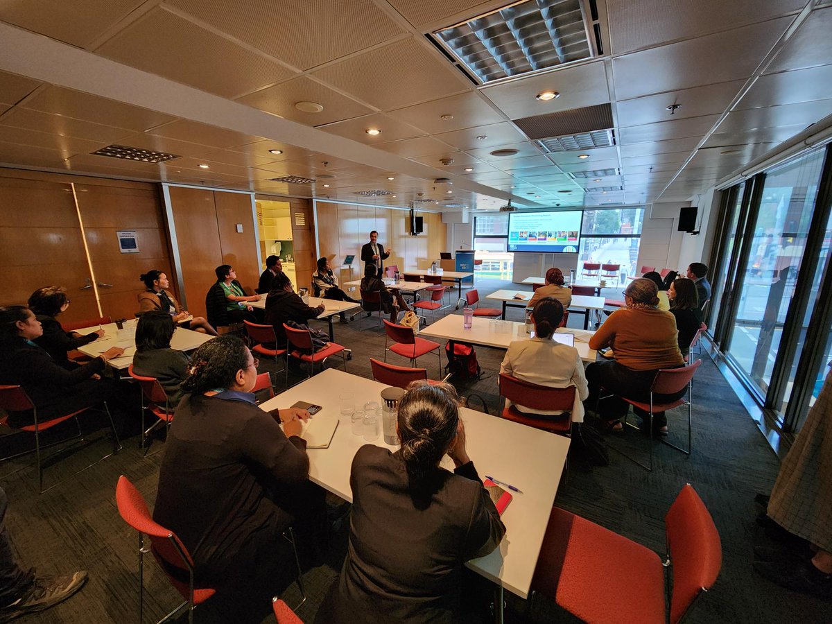 GEMReport's tweet photo. 🤝The #GEMReport strengthened its engagement in #Australia last week
Director Manos Antoninis joined #DevED25 and met with @dfat, @AusGovEducation, @acereduau, Monash University, MECCE & other partners to advance shared work on achieving #SDG4 across #AsiaPacific
#LeadforLearning https://t.co/DOniury6Ki